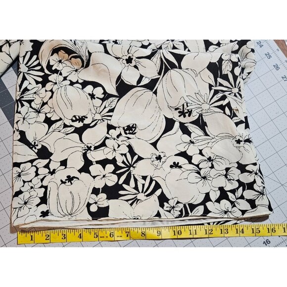 Silk Spring Elevenses Black & White Floral Halter Jumpsuit Size S NO Belt - Picture 15 of 16